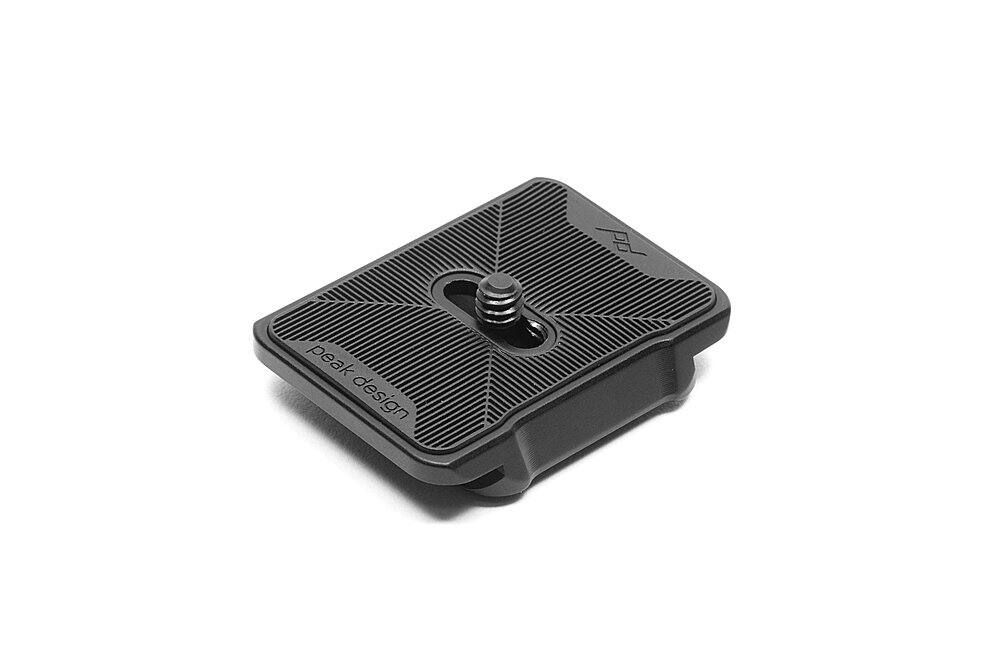 Alt View 12. Peak Design - Dual Plate - Black.