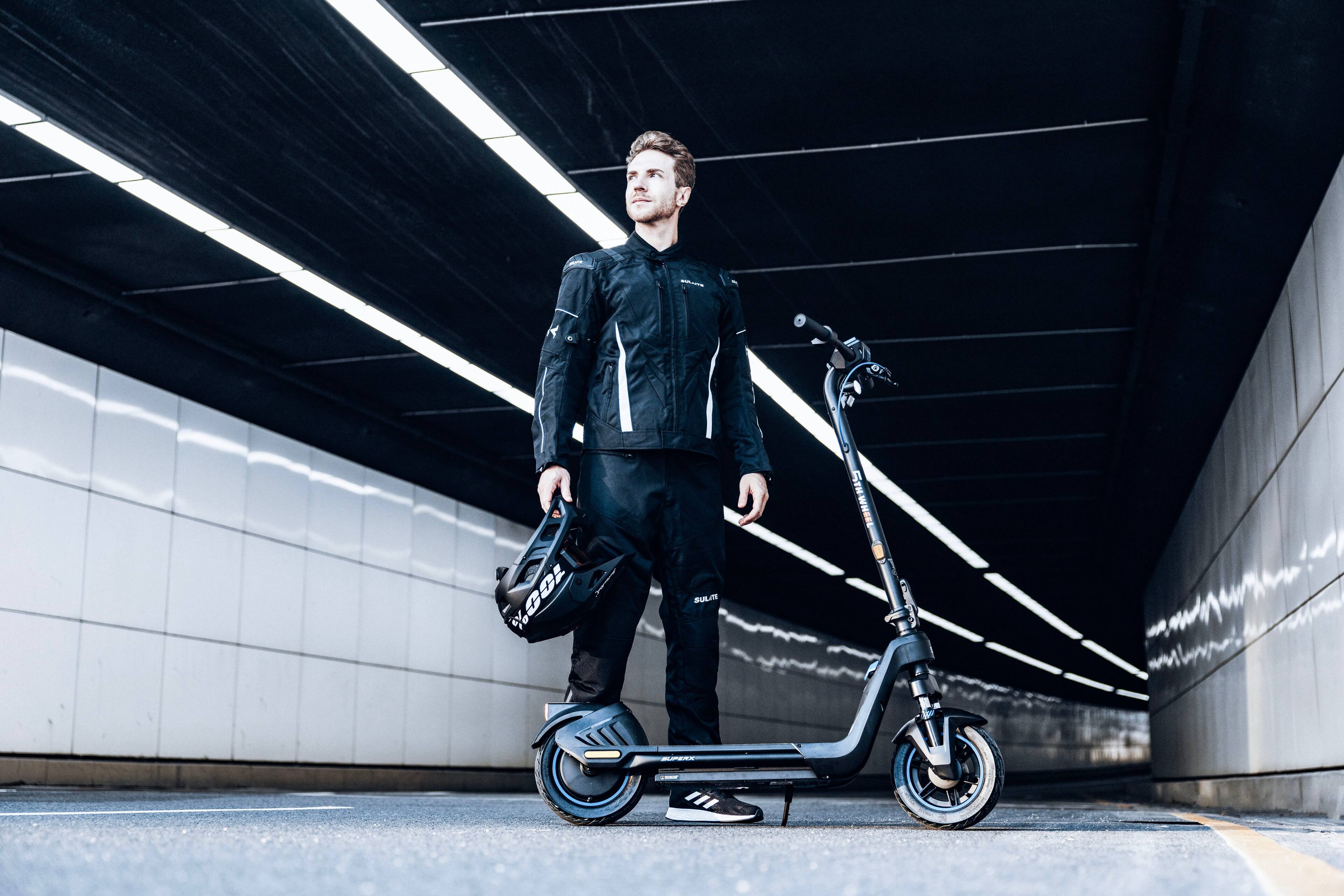 %COL ev
SULAR
STH-WHEEL
SUPERN
