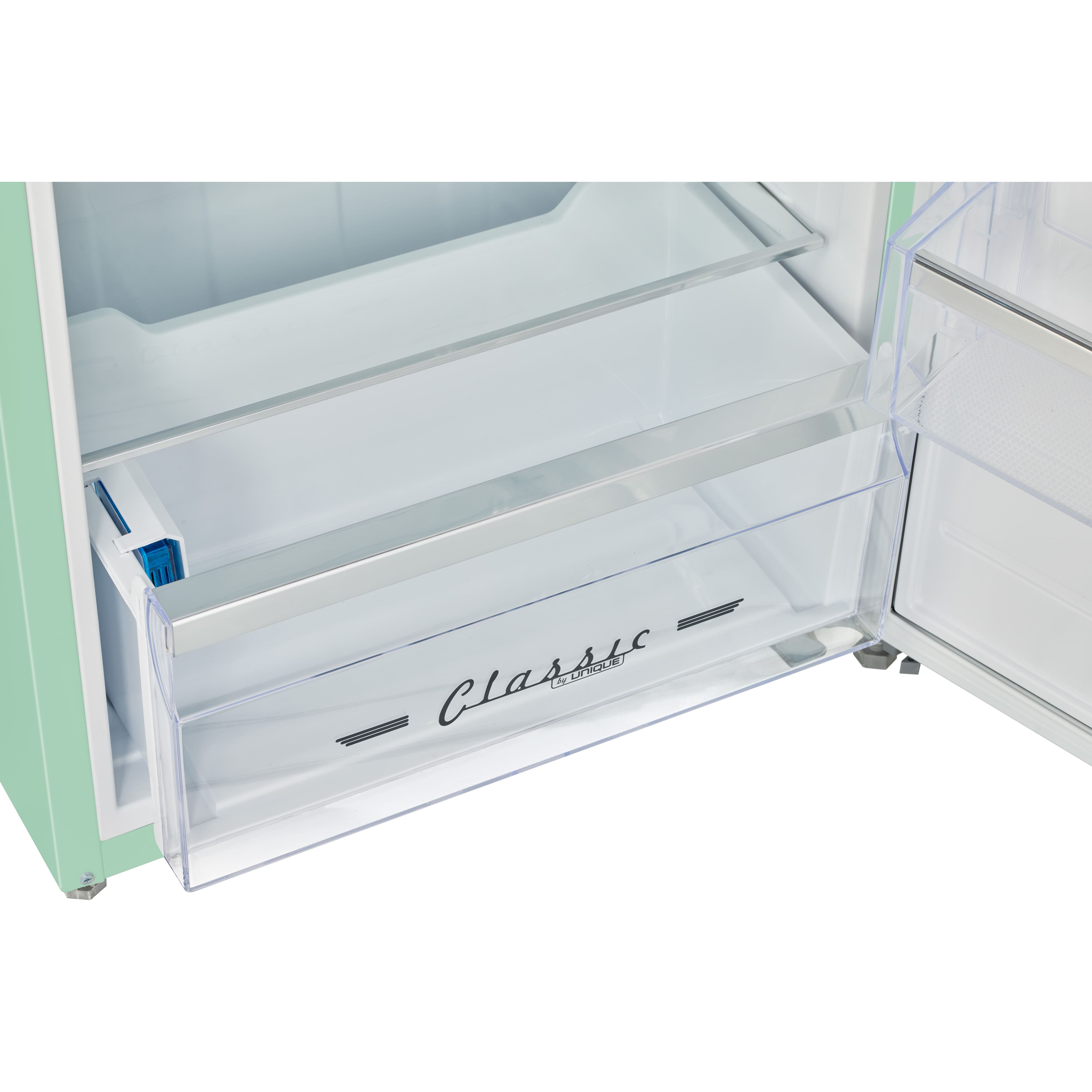Unique Appliances 21 in. Wide Classic Retro 7.5cu.ft Compact Top