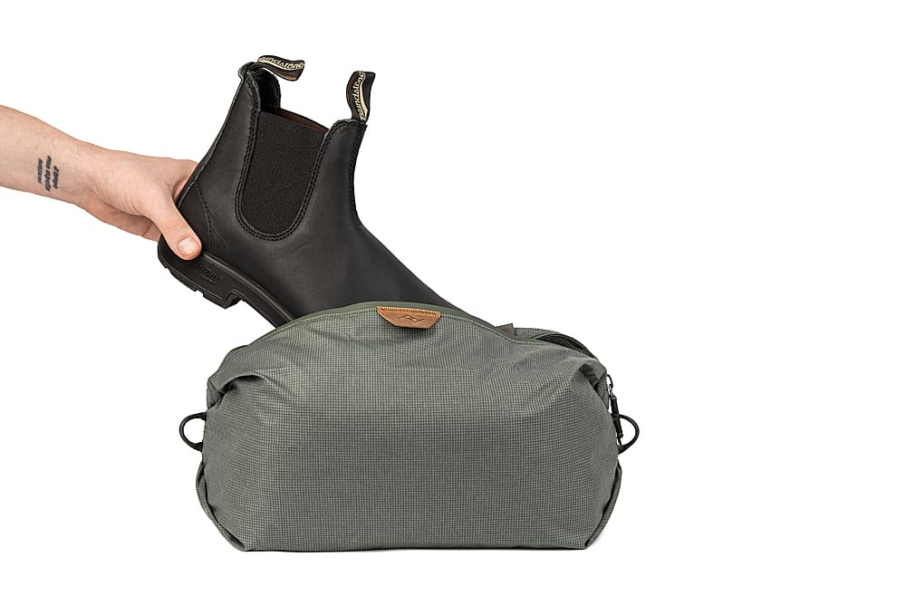 Alt View 13. Peak Design - Shoe Pouch - Sage.