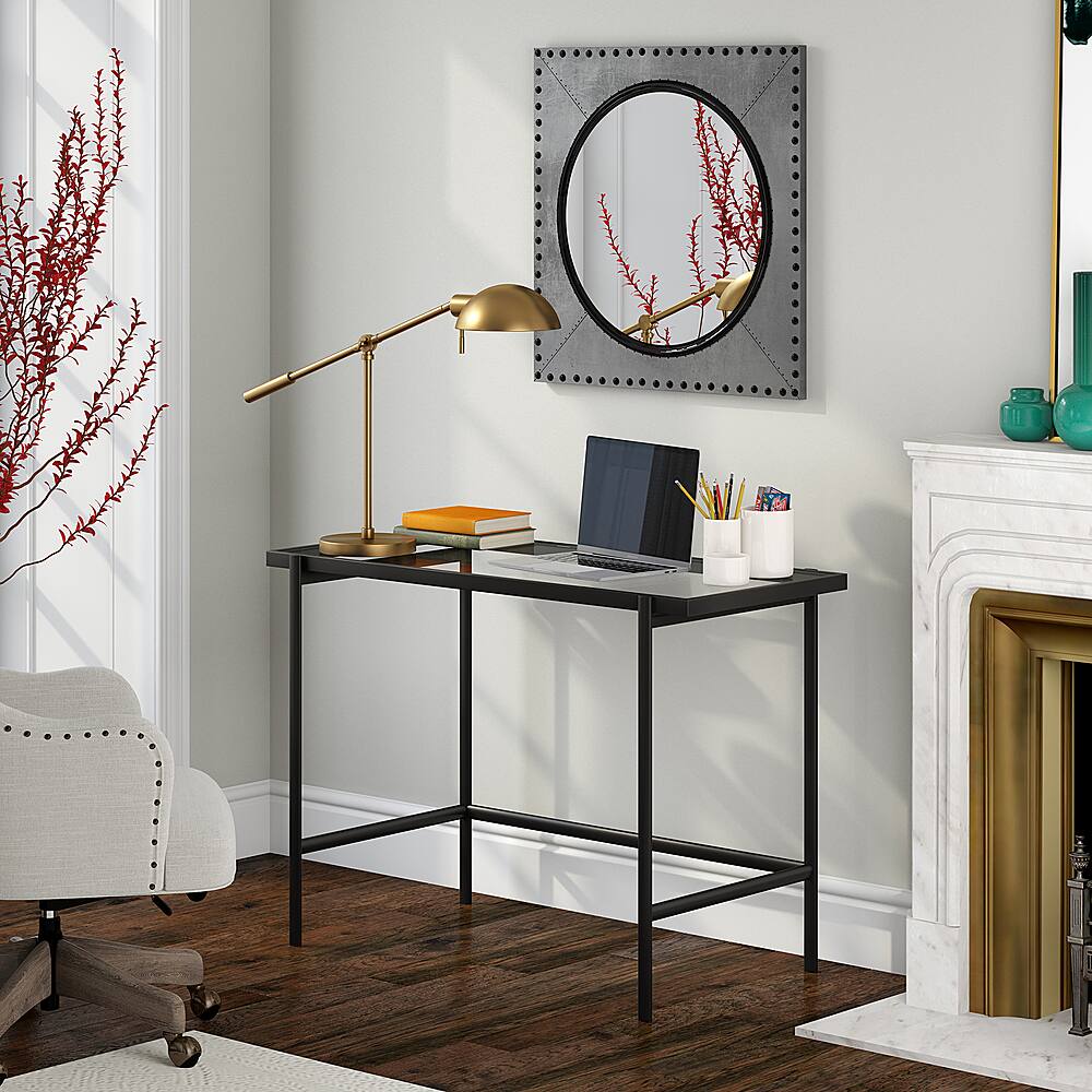 Alt View 12. Hudson&Canal - Dexter Table Lamp - Brass.