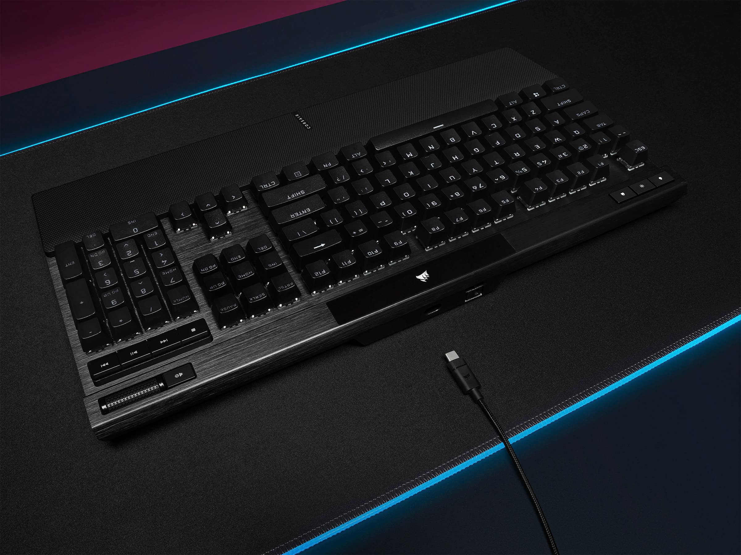 CORSAIR K100 RGB Mechanical Gaming Keyboard, Backlit RGB LED CHERRY MX  SPEED, Double-Shot PBT Keycaps, with Magnetic Detachable Memory Foam Palm  Rest - Black 