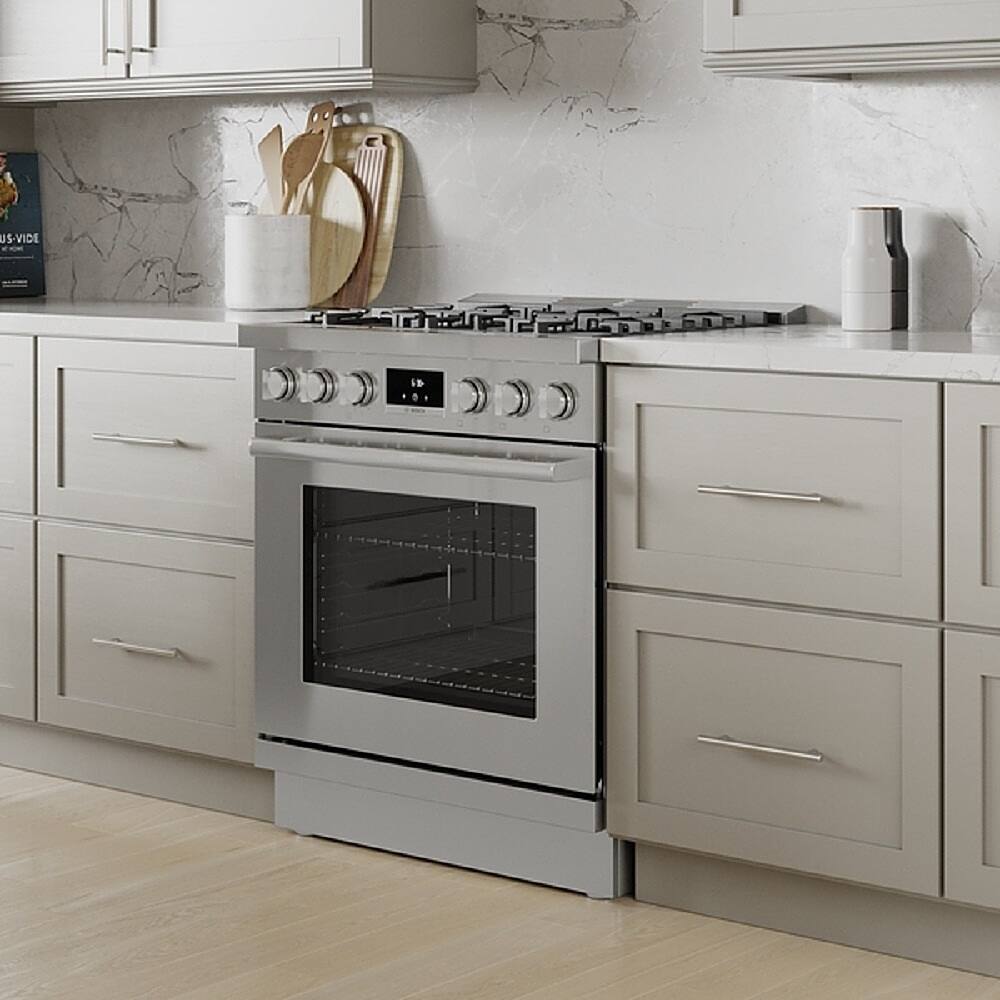 Angle. Bosch - 30-inch Industrial Range Toe Kick - Stainless Steel.