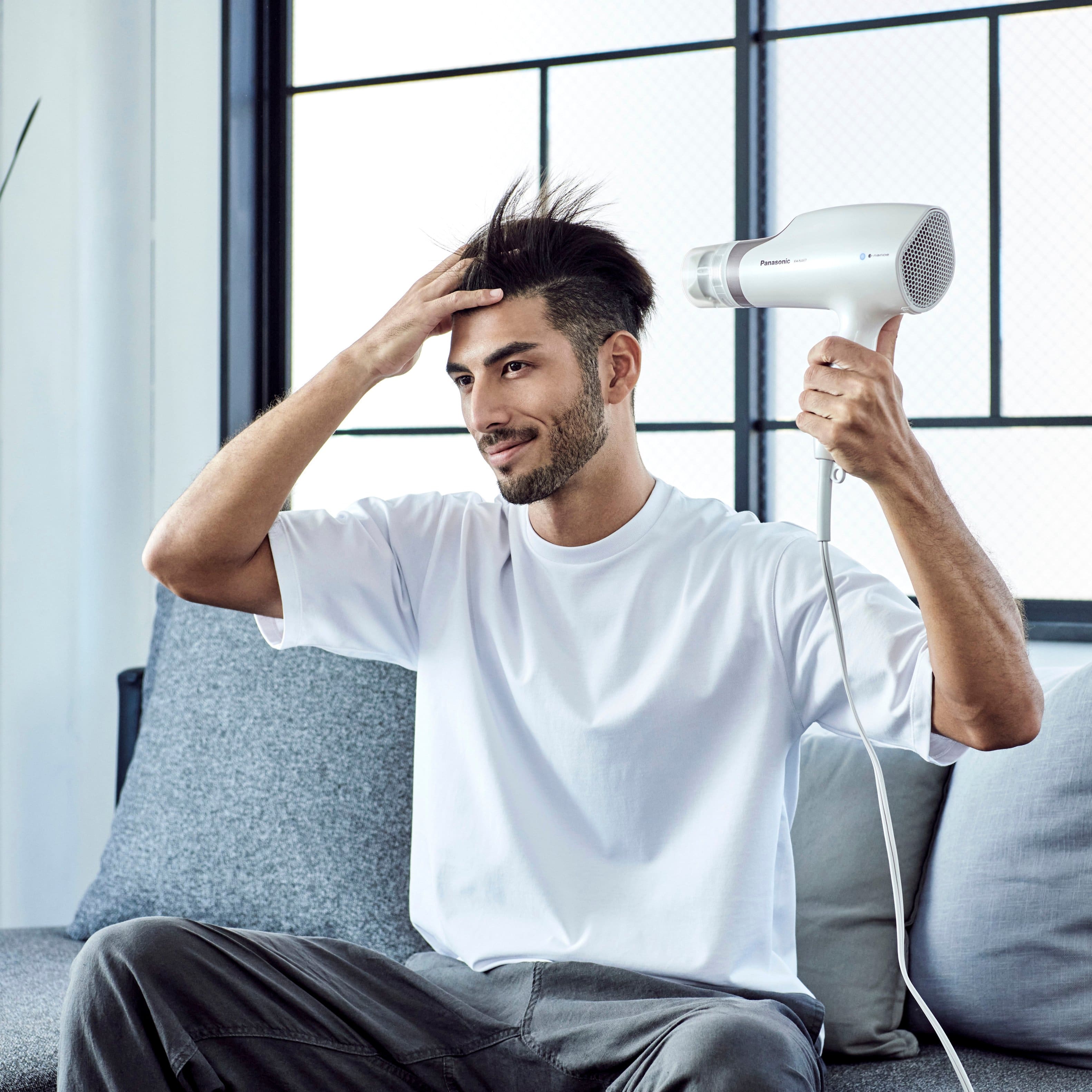 Alt View 13. Panasonic - EH-NA67-W Nanoe Hair Dryer with Oscillating QuickDry Nozzle - White.