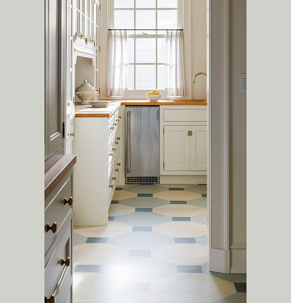 Alt View 26. GE Profile - 15" 26-Lb. Built-In Icemaker with Nugget Ice - Custom Panel Ready.