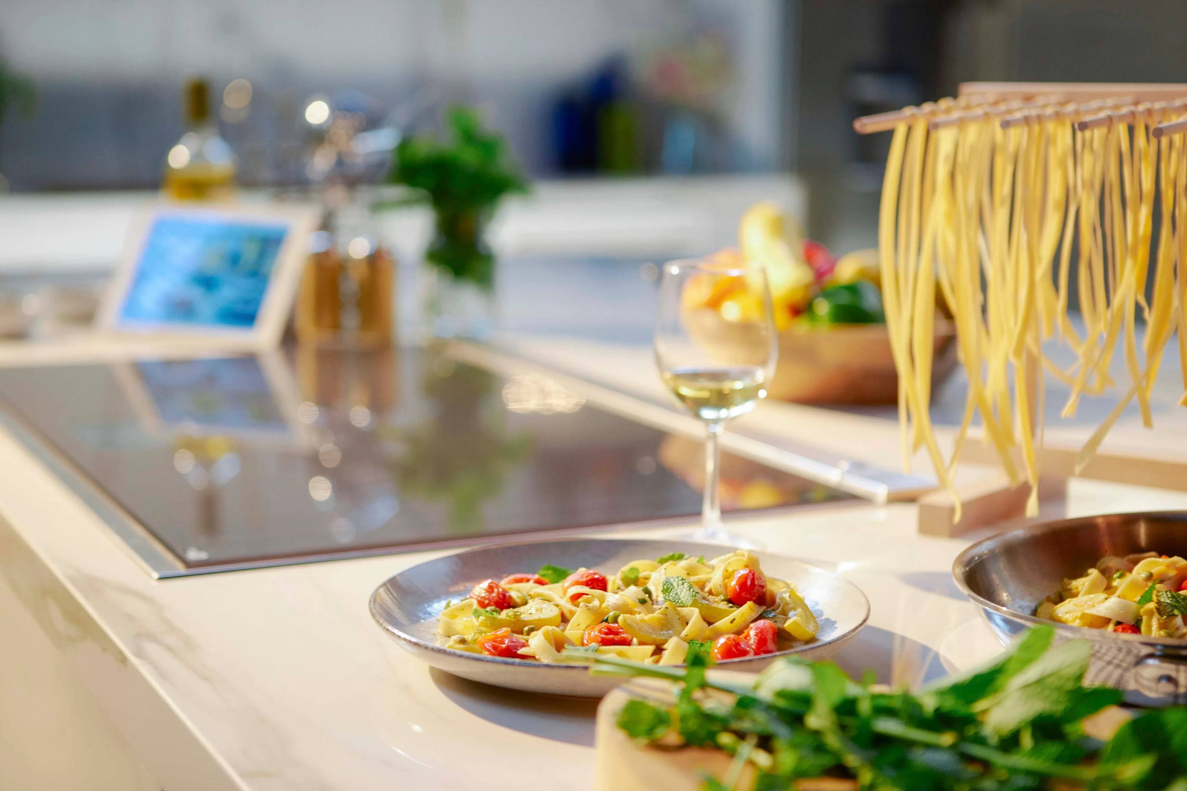 Alt View 20. Thermador - Freedom Series 36" Built-In Electric Induction Cooktop with 6 elements, Wifi and Frame - Dark Gray.