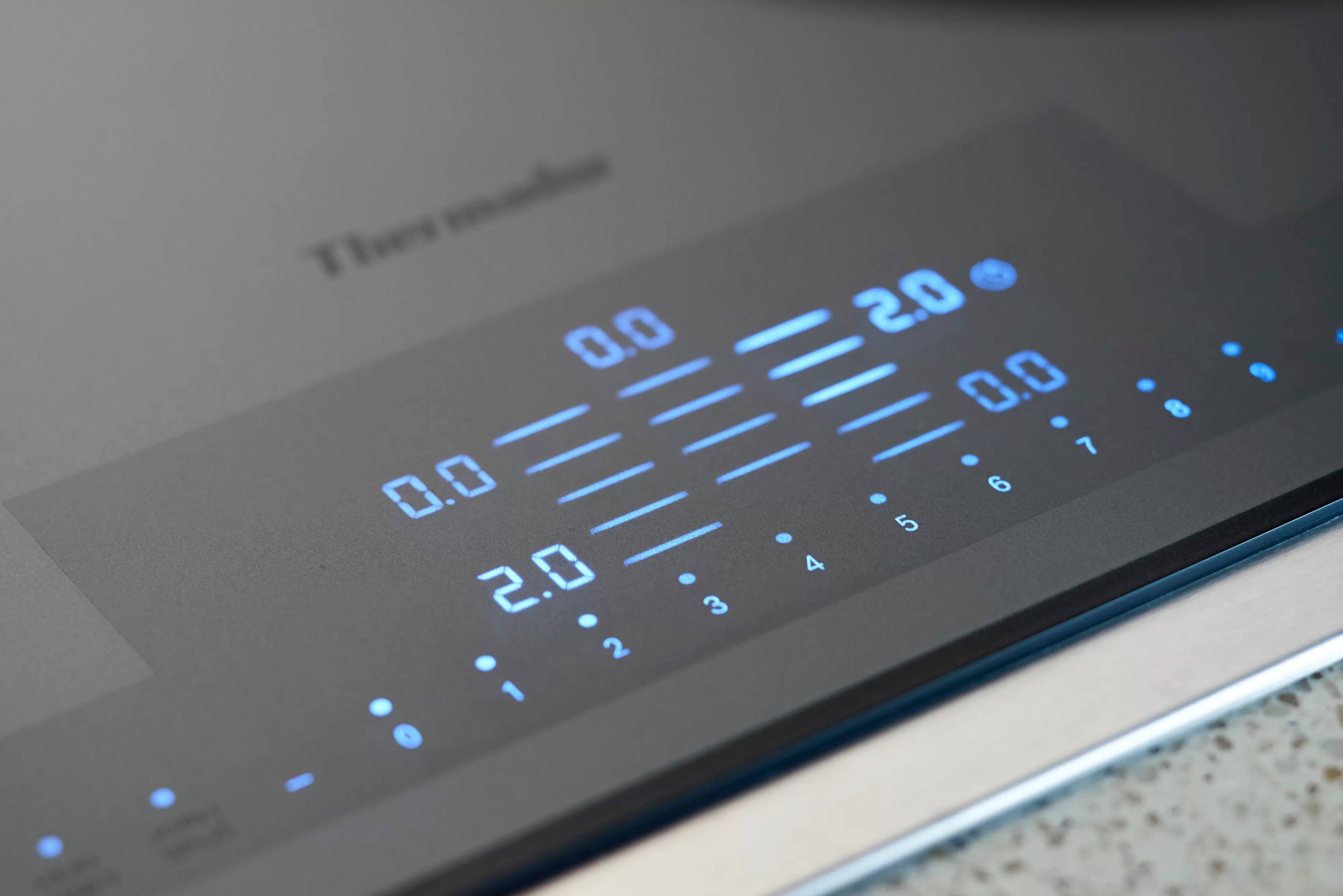 Alt View 16. Thermador - Liberty Series 36" Built-In Electric Induction Cooktop with 5 Elements, 3 Flex Zones, Wife and Frame - Silver.