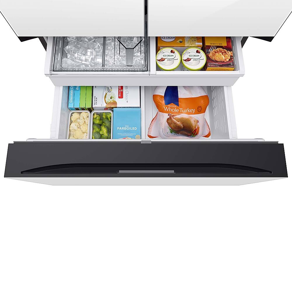 Alt View 17. Samsung - BESPOKE 30 cu. ft. French Door Smart Refrigerator with AutoFill Water Pitcher - White Glass.