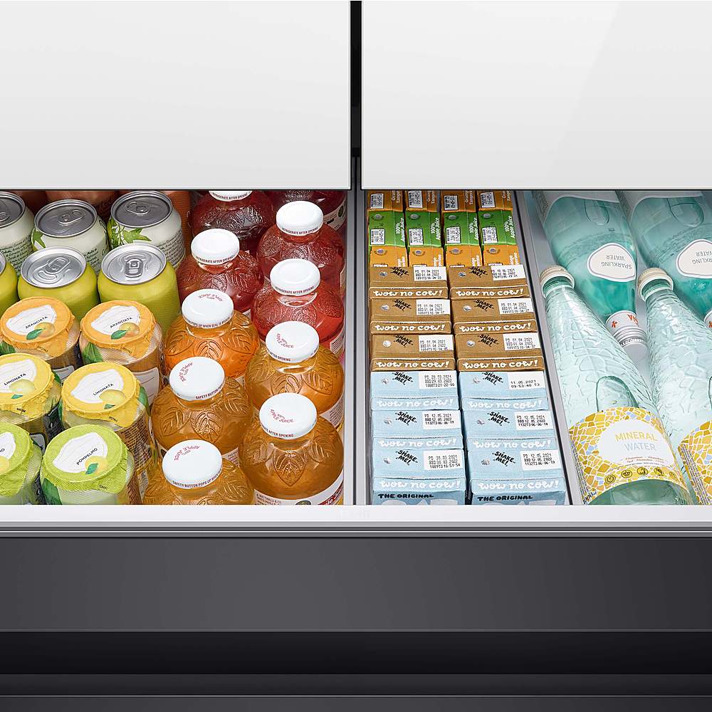 Alt View 16. Samsung - BESPOKE 23 cu. ft. 4-Door French Door Counter Depth Smart Refrigerator with AutoFill Water Pitcher - White Glass.