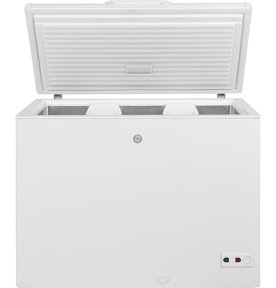 GE 65 in. 15.7 cu. ft. Chest Freezer with Manual Defrost - White