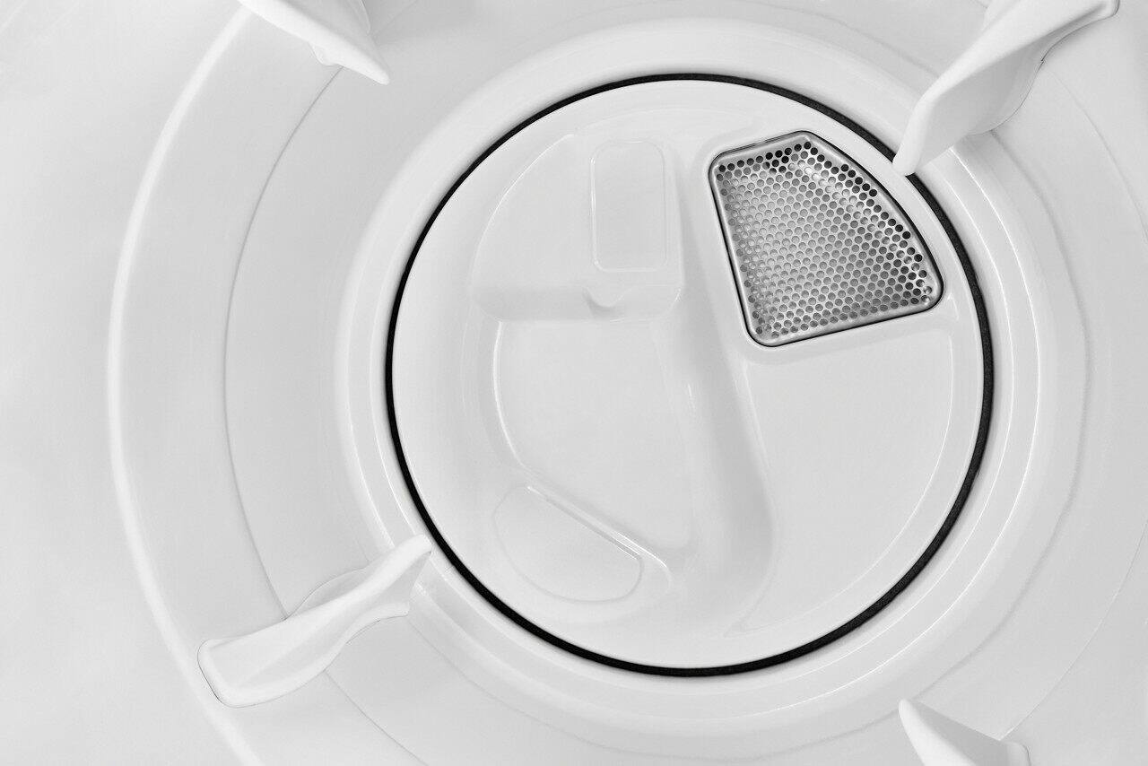 Alt View 19. Whirlpool - 7.4 Cu. Ft. Stackable Gas Dryer with Wrinkle Shield - White.