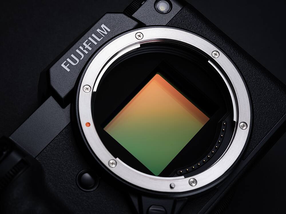 Alt View 18. Fujifilm - GFX50S II Mirorrless Camera with Fujinon GF35-70mmF4.5-5.6 WR Lens - Black.