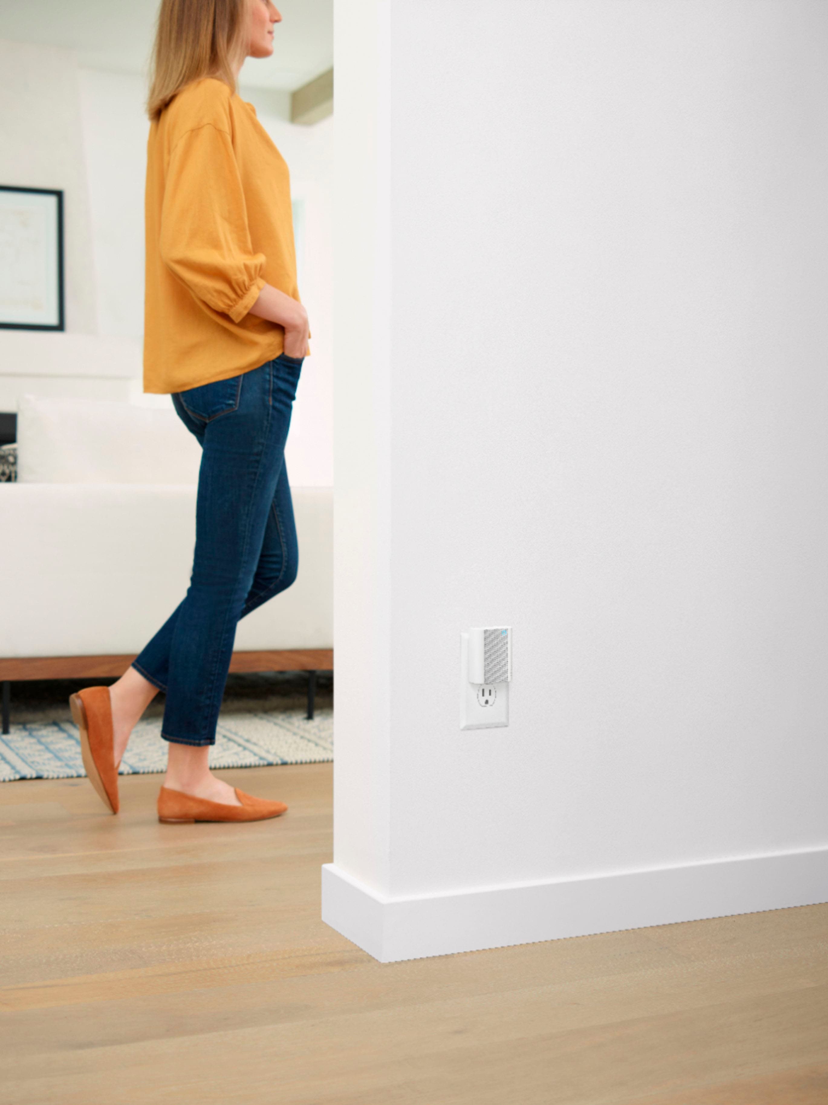 Alt View 12. Ring - Chime - White.