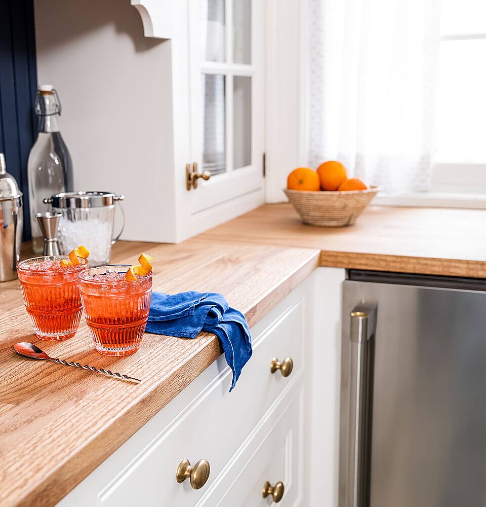 Alt View 35. GE Profile - 15" 26-Lb. Freestanding Icemaker with Gourmet Clear Ice - Custom Panel Ready.