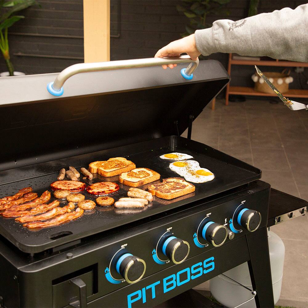 Alt View 13. Pit Boss - Ultimate Outdoor Gas 4-Burner Griddle - Black.