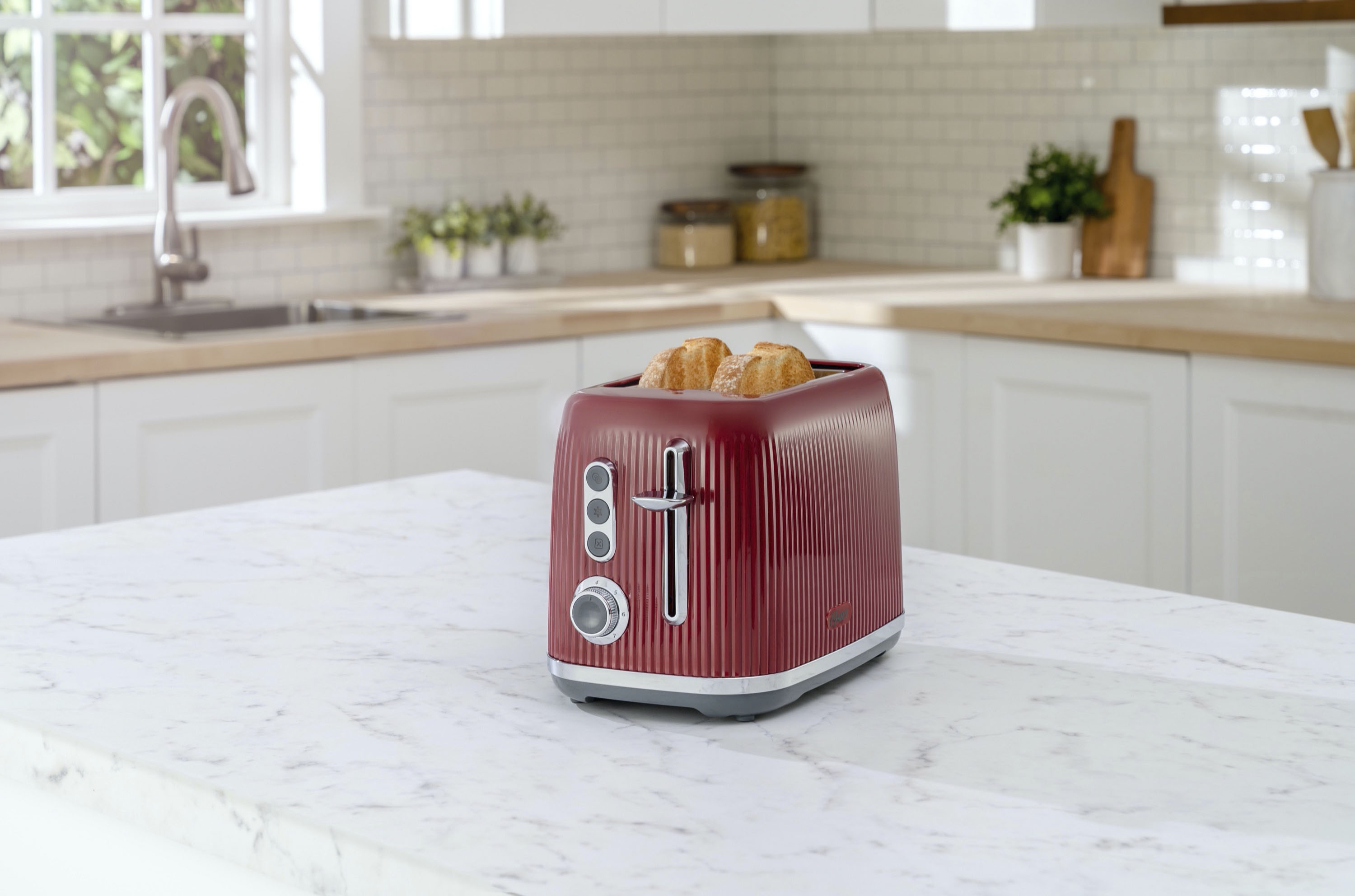 Nostalgia Retro 2-Slice Bagel Toaster ,Red