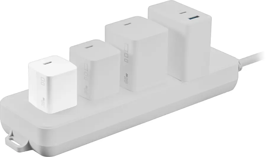 Alt View 19. Insignia™ - 20W USB-C Fast Charger for iPhone 15/14/13/12/11/X/8 series, iPhone SE - White.