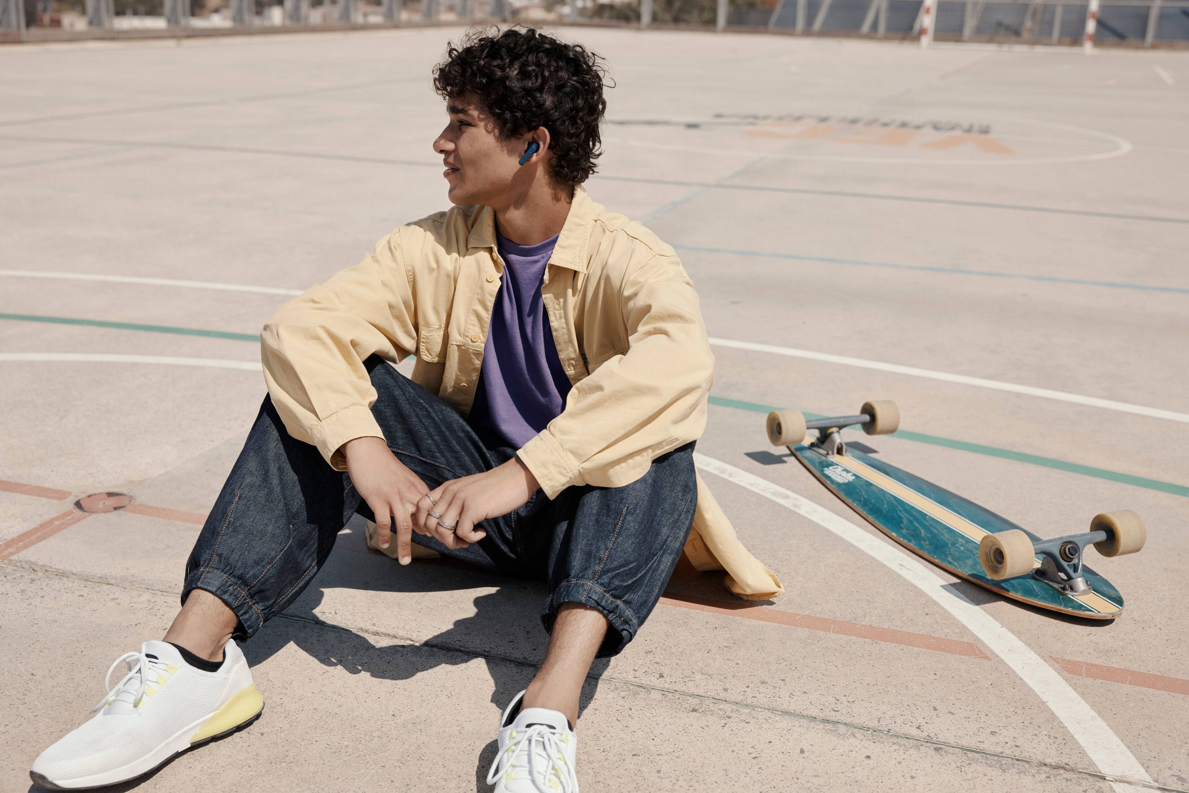 Alt View 21. JBL - Tune 230NC True Wireless Noise Cancelling In-Ear Earbuds.