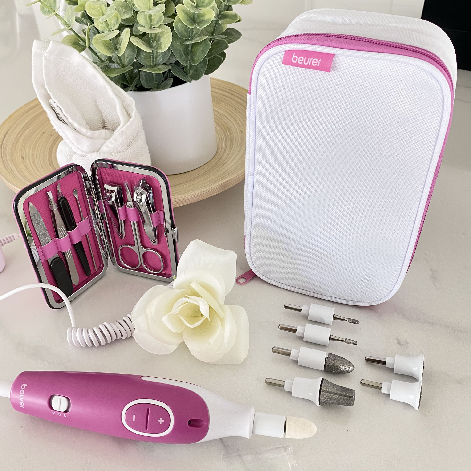 Beurer 18-piece Manicure/Pedicure Device and Nail Set Pink/White MP44 ...