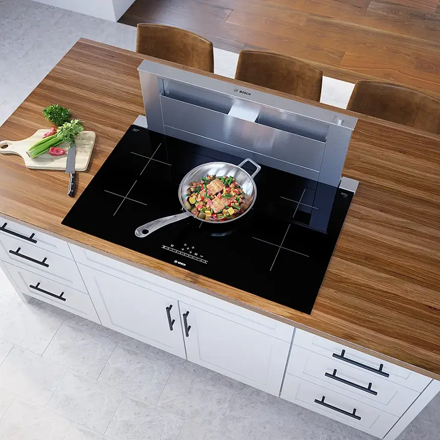 Alt View 18. Bosch - 500 Series 36" Built-In Electric Induction Cooktop with 5 elements - Black.