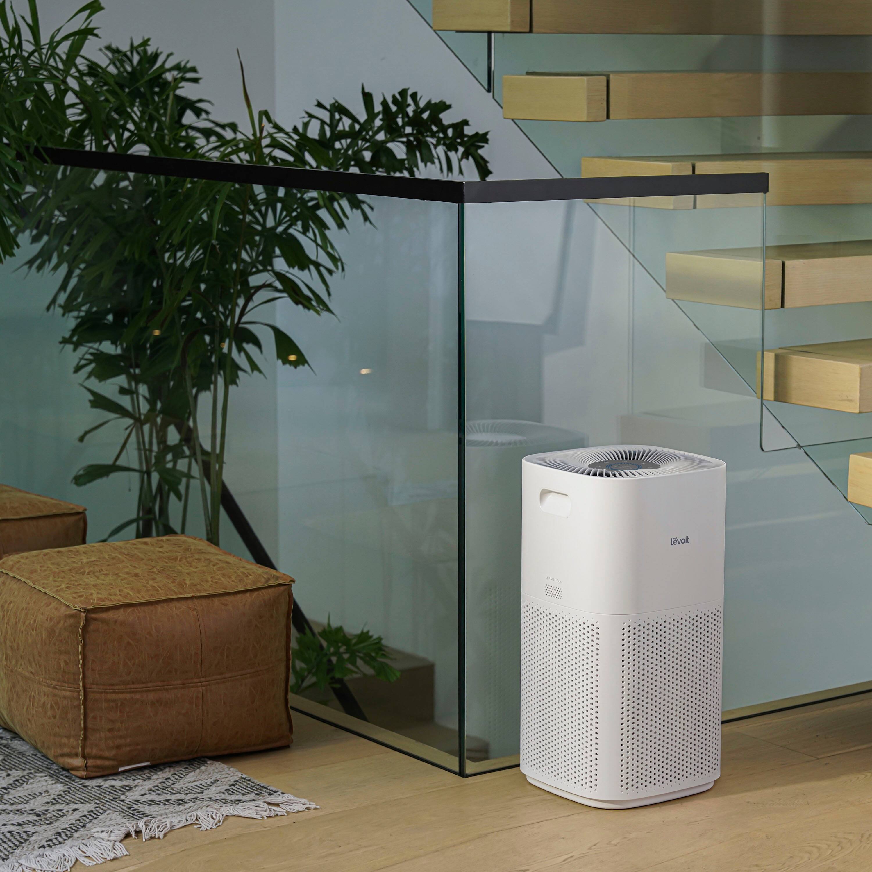 Alt View 19. Levoit - PlasmaPro 600S Smart 635 Sq. Ft True HEPA Air Purifier - White.