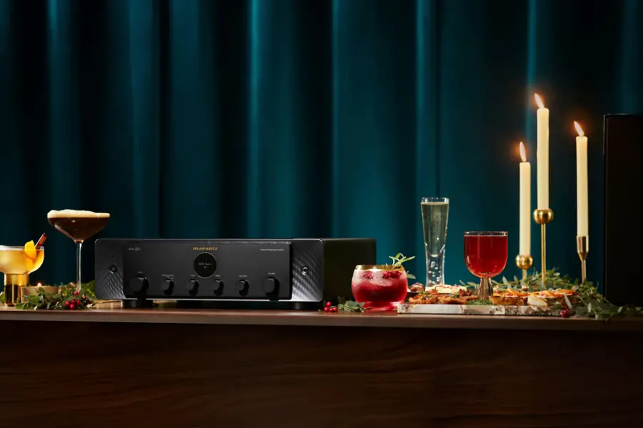Alt View 13. Marantz - Model 40n Stereo Integrated Amplifier - Black.