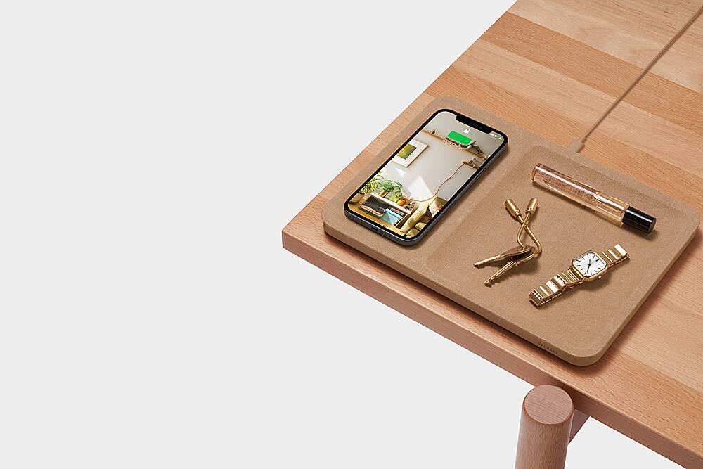 Alt View 11. Courant - Essentials CATCH:3 10W Qi-Certified Wireless Charger with Accessory Tray - Camel.