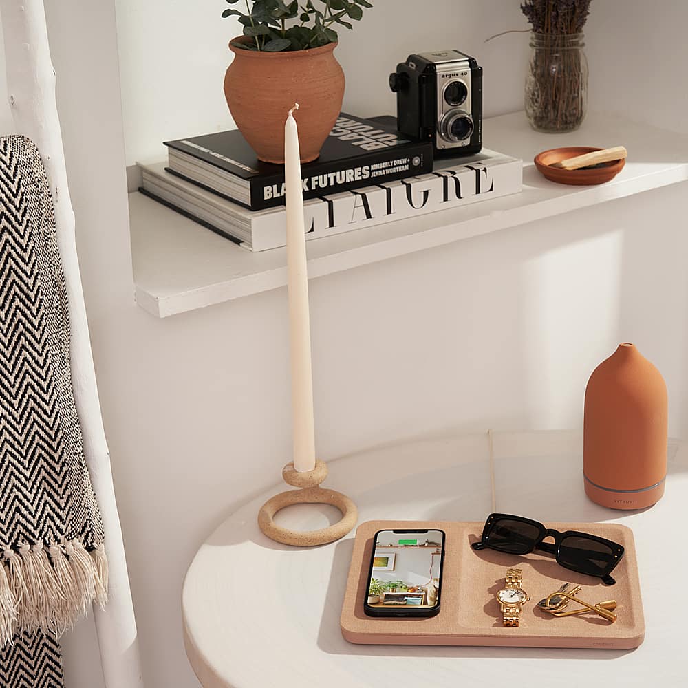 Alt View 12. Courant - Essentials CATCH:3 10W Qi-Certified Wireless Charger with Accessory Tray - Camel.