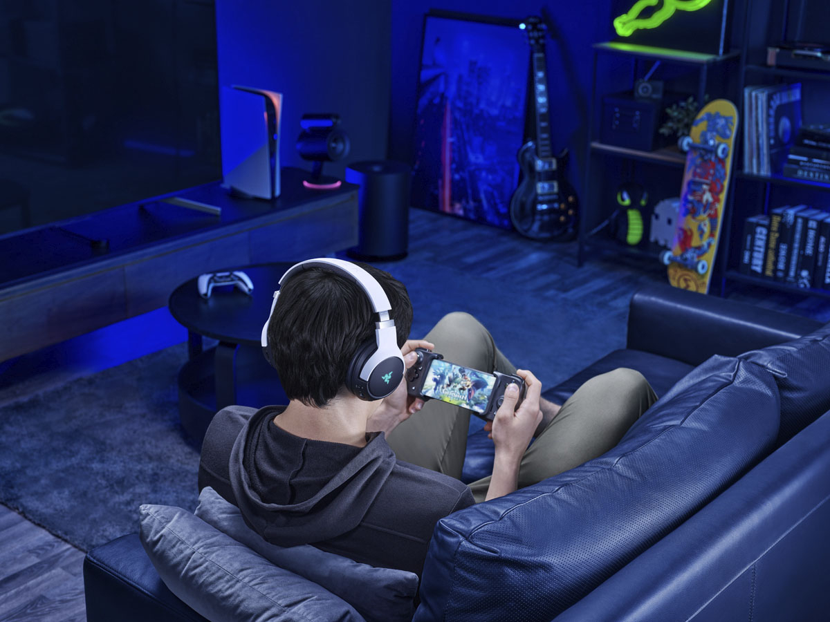 PS5 Wireless Gaming Headset - Razer Kaira Pro for PlayStation