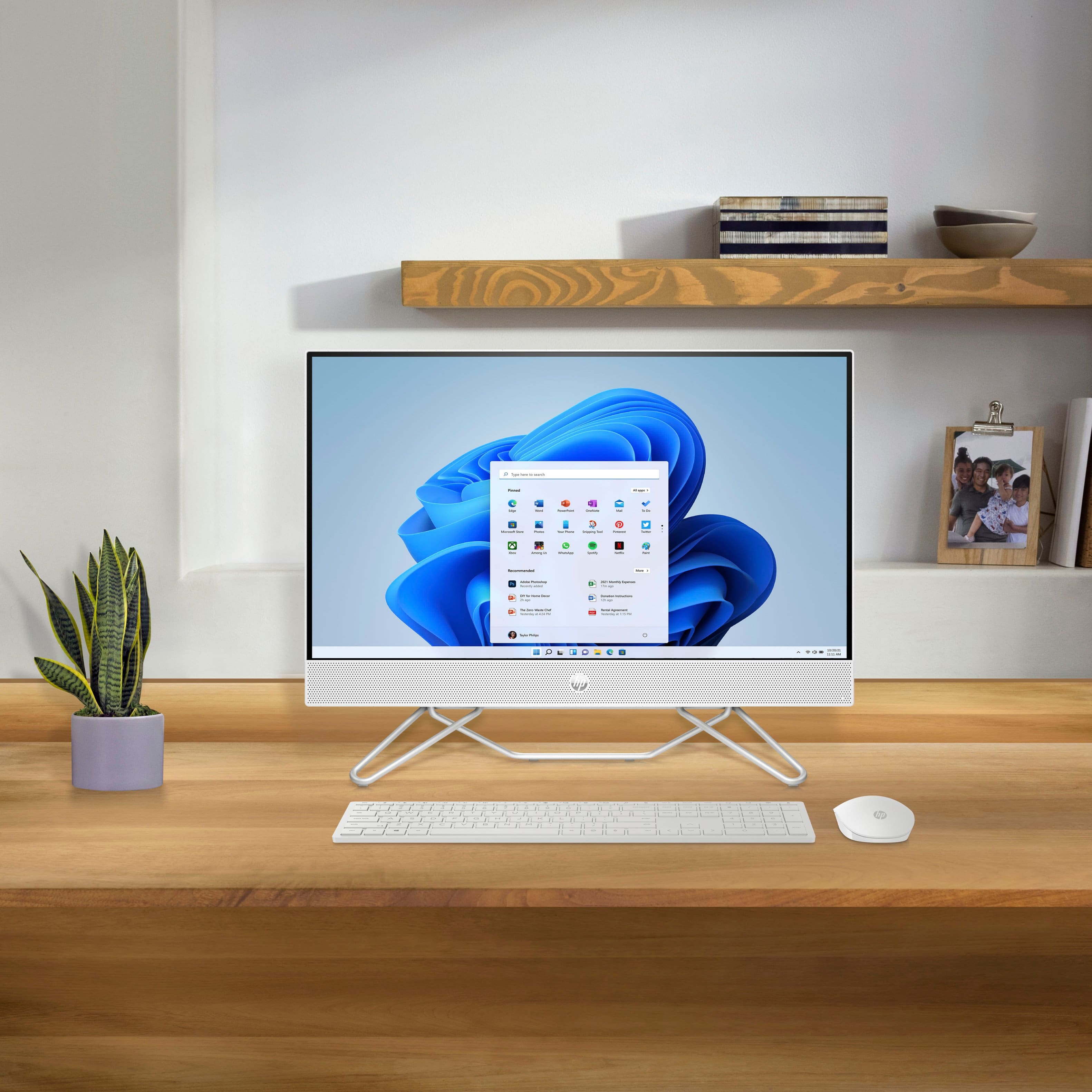 Alt View 2. HP - 24" Touch-Screen All-In-One - AMD Ryzen 5 - 8GB Memory - 1TB SSD - Starry White.