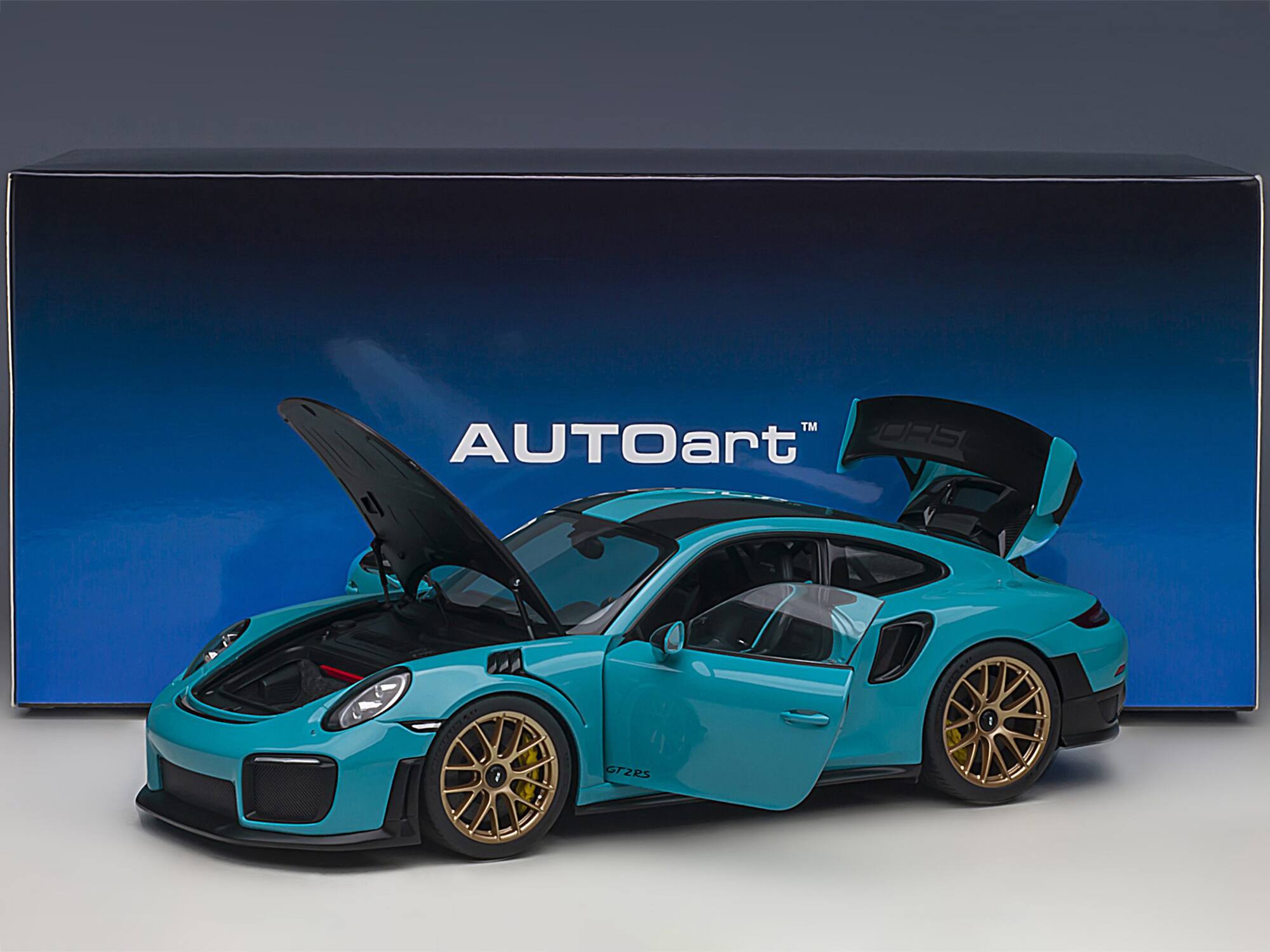 AUTOart GT2RS