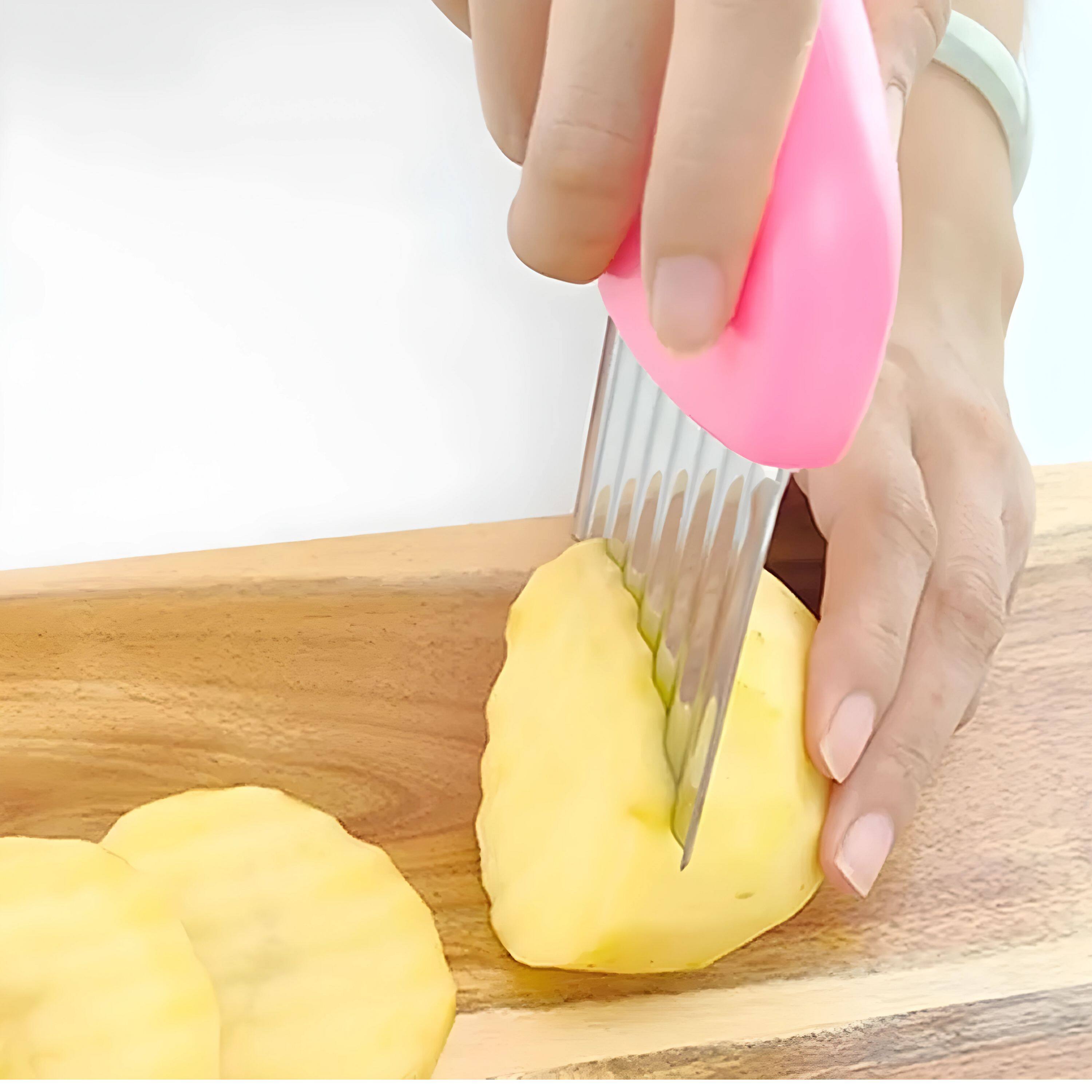 Left. Kitcheniva - Stainless Steel Wavy Slicer Crinkle Cutter Set 4 Pcs - Multicolor.