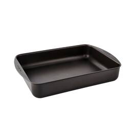 Scanpan - Classic 13.5" x 8.75" Roasting Pan, 3.25 Qt - Black