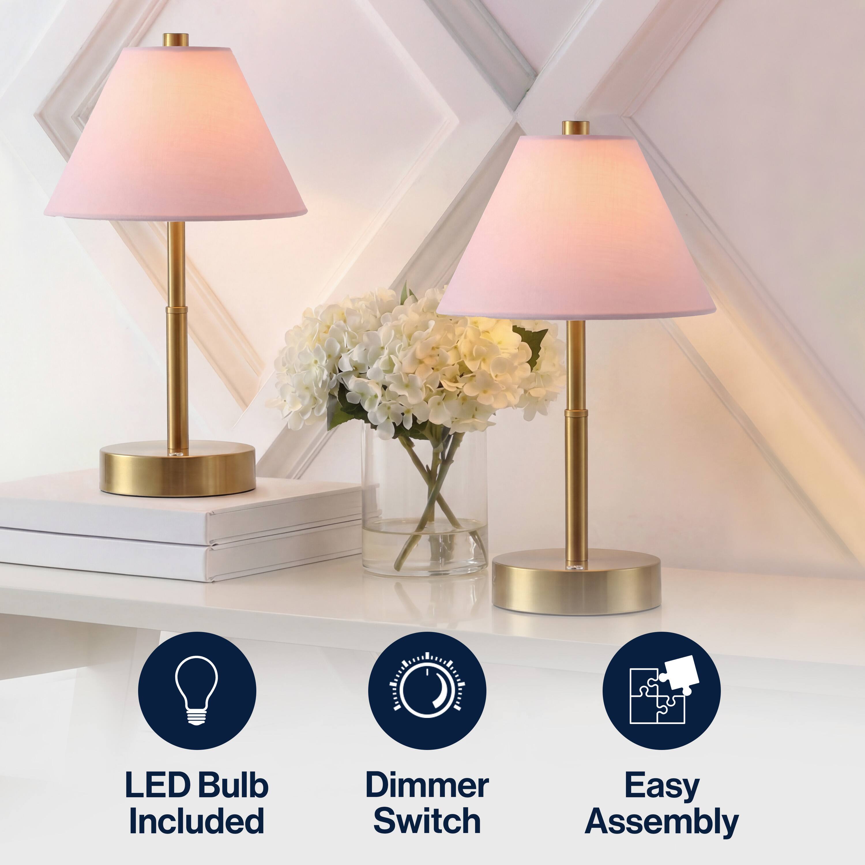 LED Bulb Included  
Dimmer Switch  
Easy Assembly