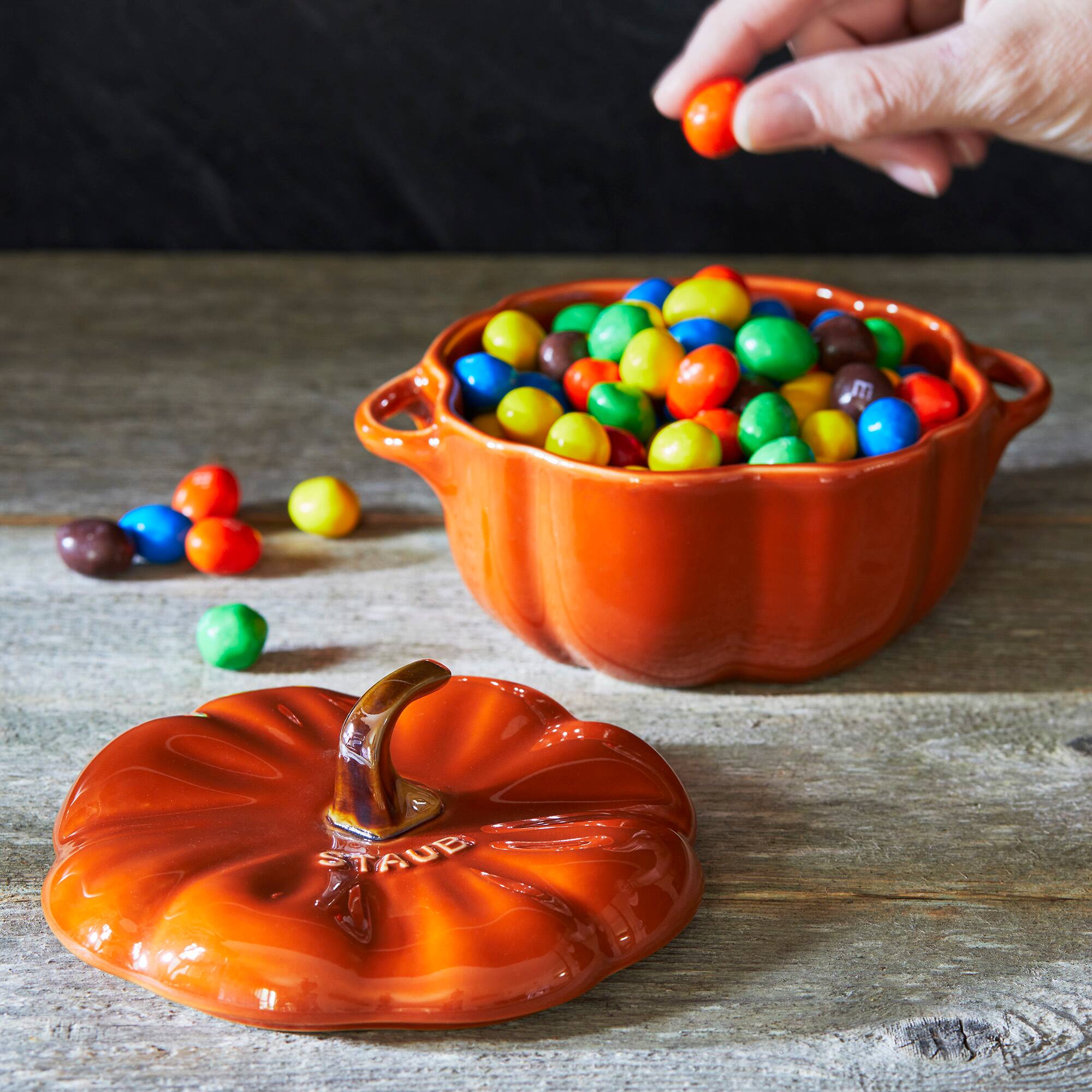 Staub Stoneware Pumpkin Dutch Oven - Thumbnail 4