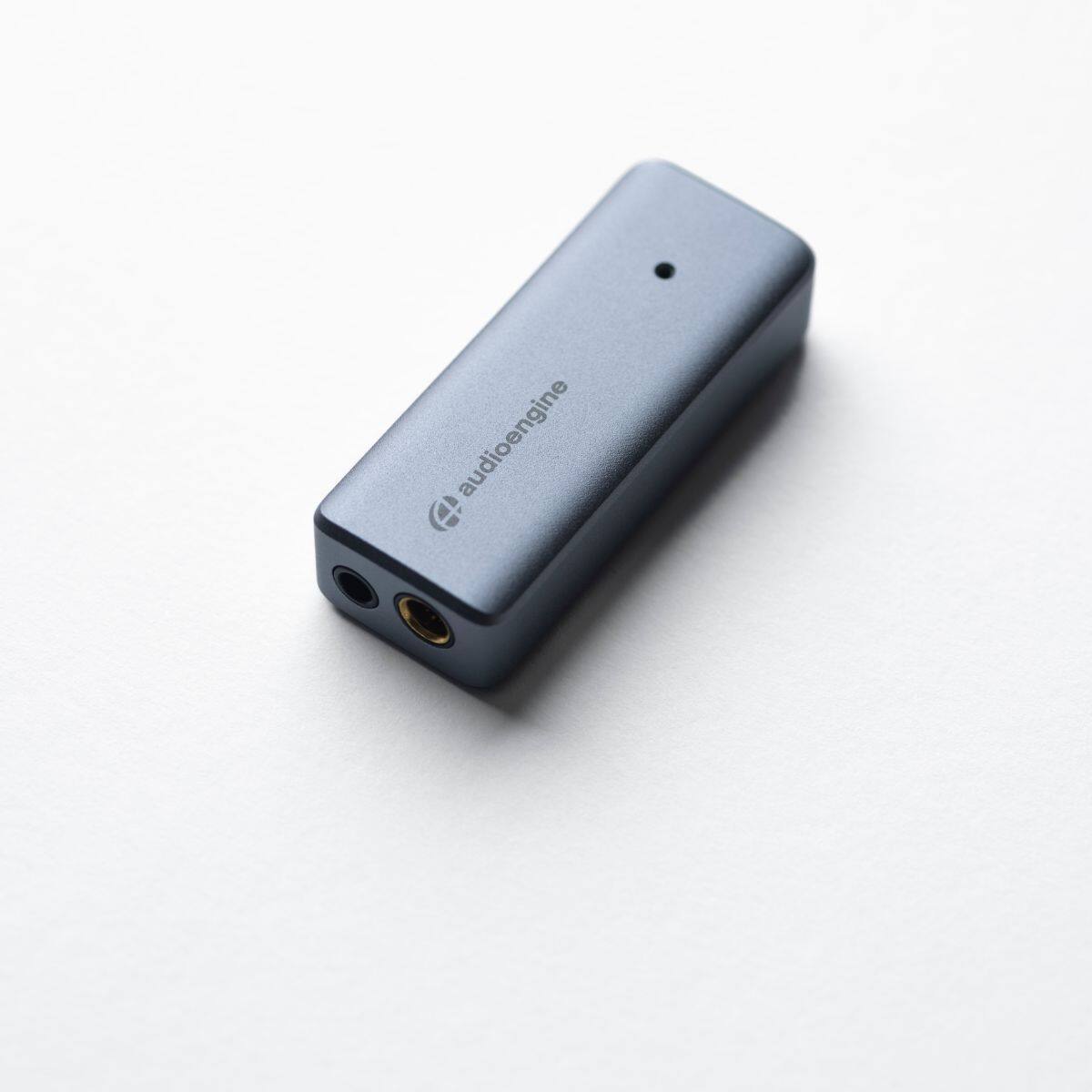Angle. Audioengine - HXL Portable Balanced Headphone Amplifier and HiFi DAC - Anodized Grey.