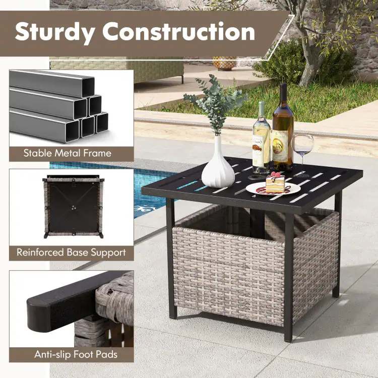 Sturdy Construction  
Stable Metal Frame  
Reinforced Base Support  
Anti-slip Foot Pads
