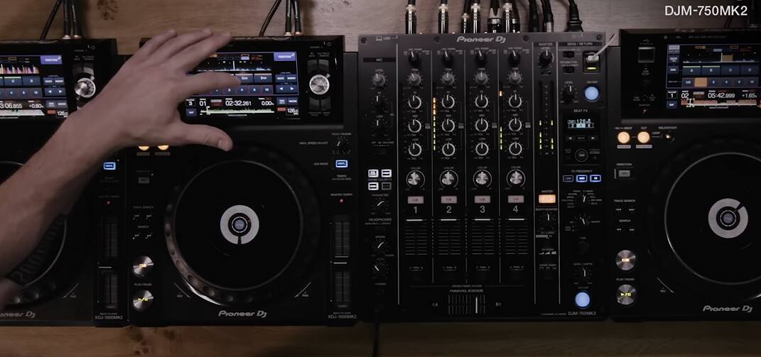 DJM-750MK2 Pioneer DJ  
3:06.855 55 00- 126 3 01 De 02 02-32.261 261 0.00 1260 1 I 126 1 N 02 05:42.999 05 .65 1 2 3 4 200  
neer DJ XD-5000M2 XDU Pioneer DJ LOTX XELJ-1000MBK2 LA B) 1 DJM-750MK2 Pioneer DJ