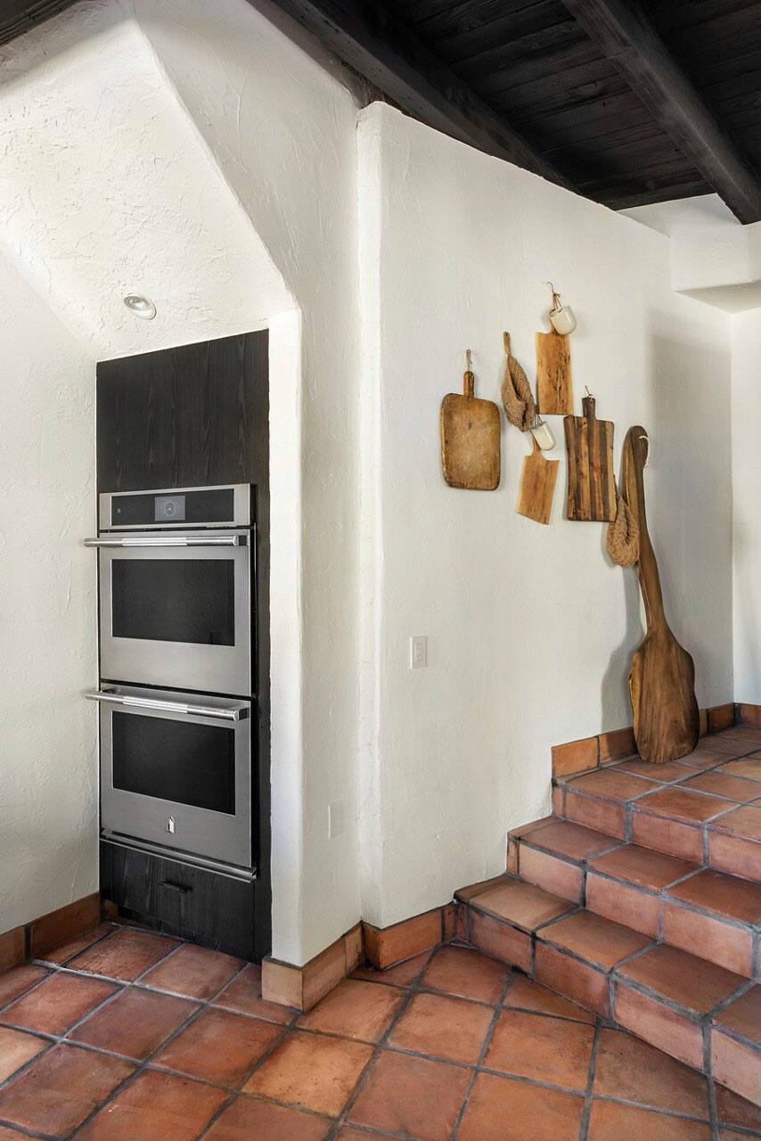 Alt View 16. JennAir - 30" Built-In Double Wall Oven - Stainless Steel.