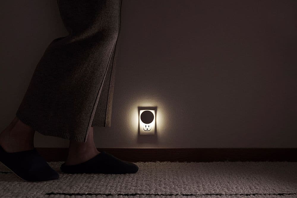 Alt View 15. Casper - Glow Night Light 2 pack - White.