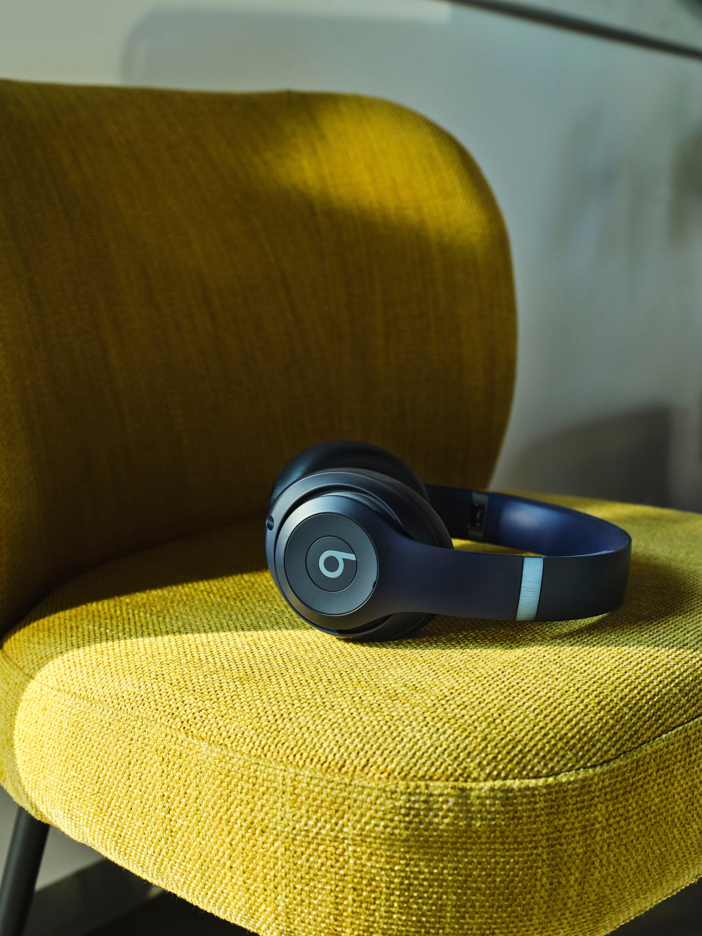 Alt View 14. Beats - Beats Studio Pro - Wireless Noise Cancelling Over-the-Ear Headphones - Navy.