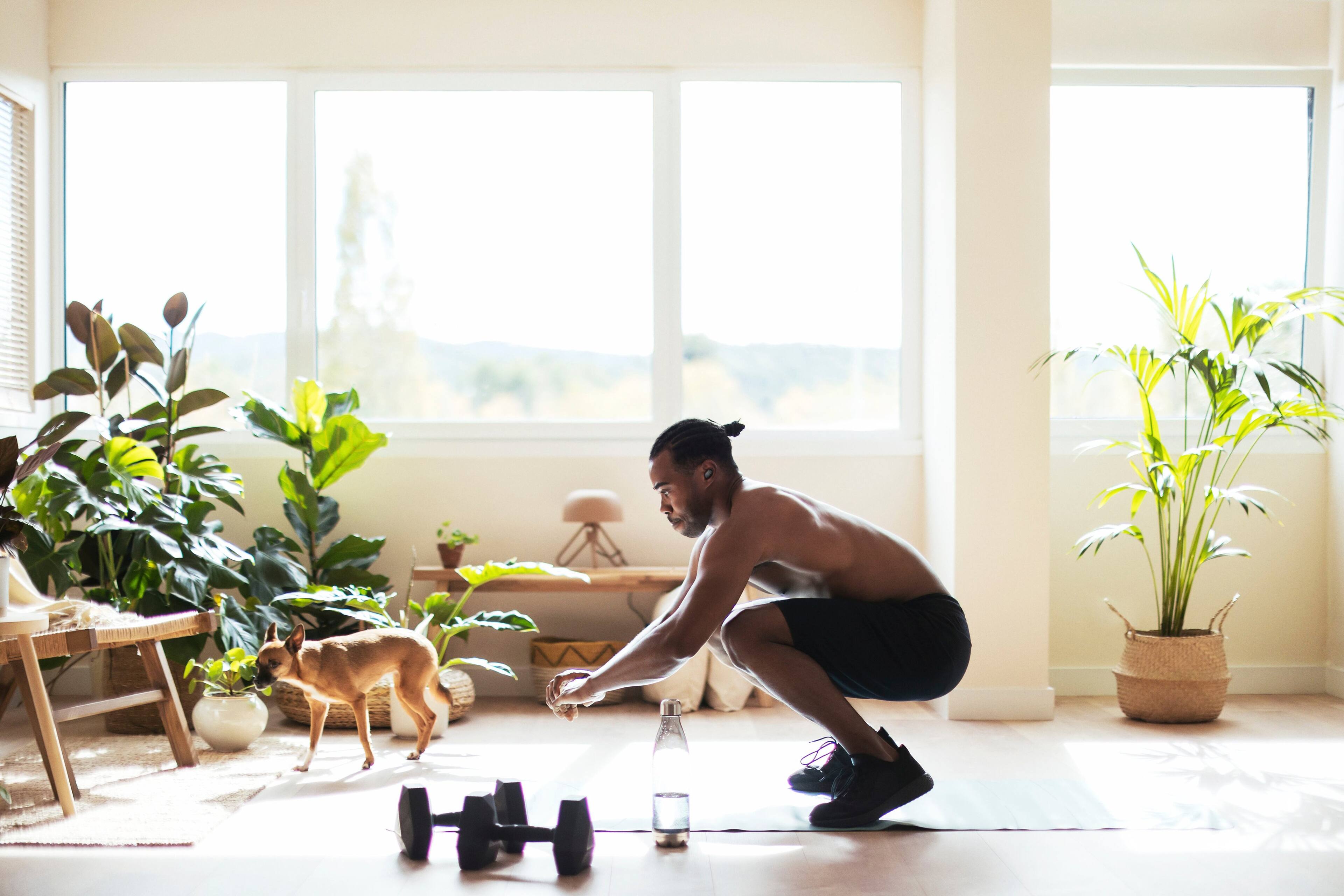 Alt View 19. JBL - Endurance Race Waterproof True Wireless Sport Earbud Headphones - Black.