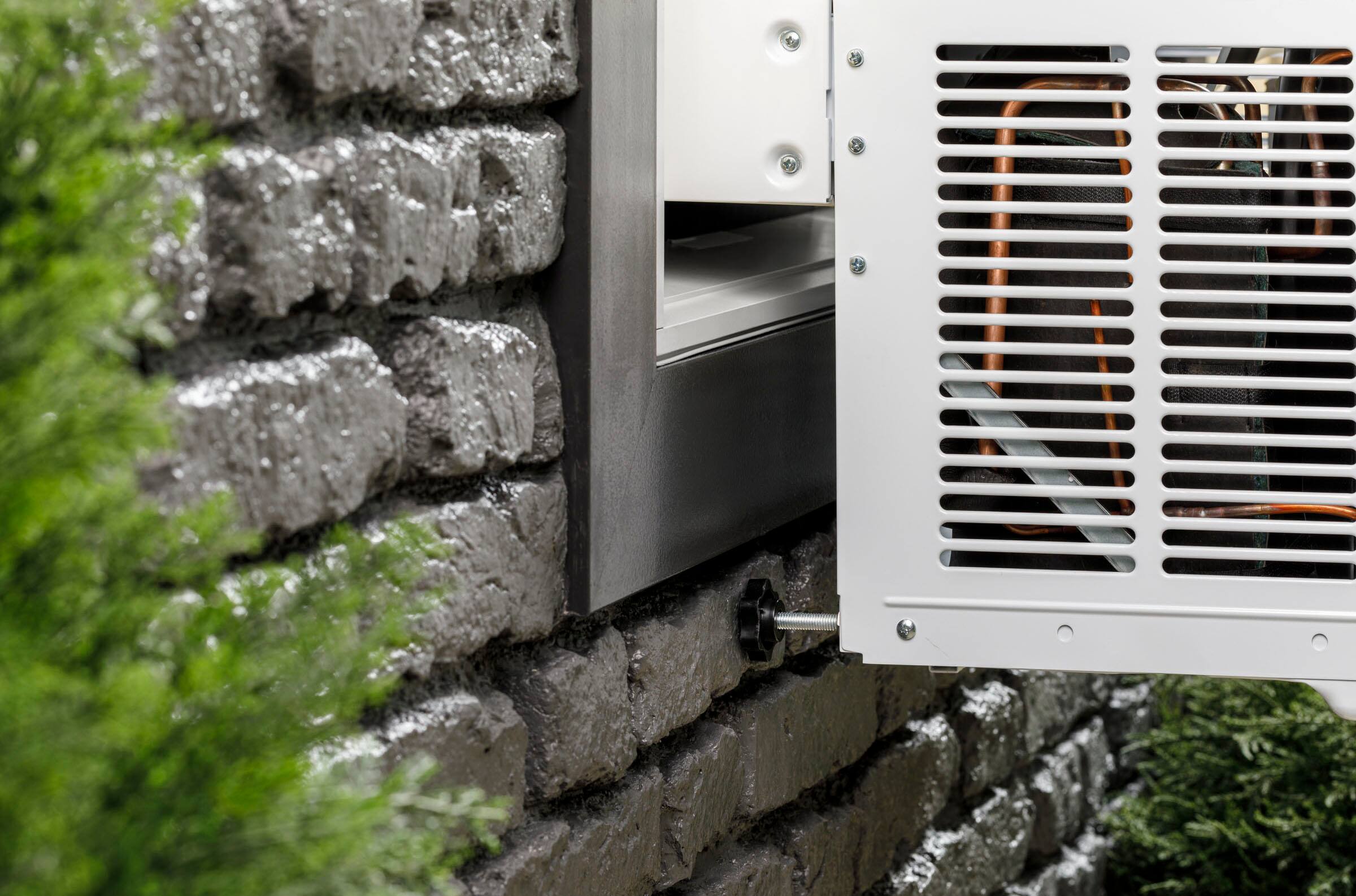 Alt View 19. GE Profile - ClearView 350 Sq. Ft. 8,300 BTU Smart Ultra Quiet Window Air Conditioner - White.