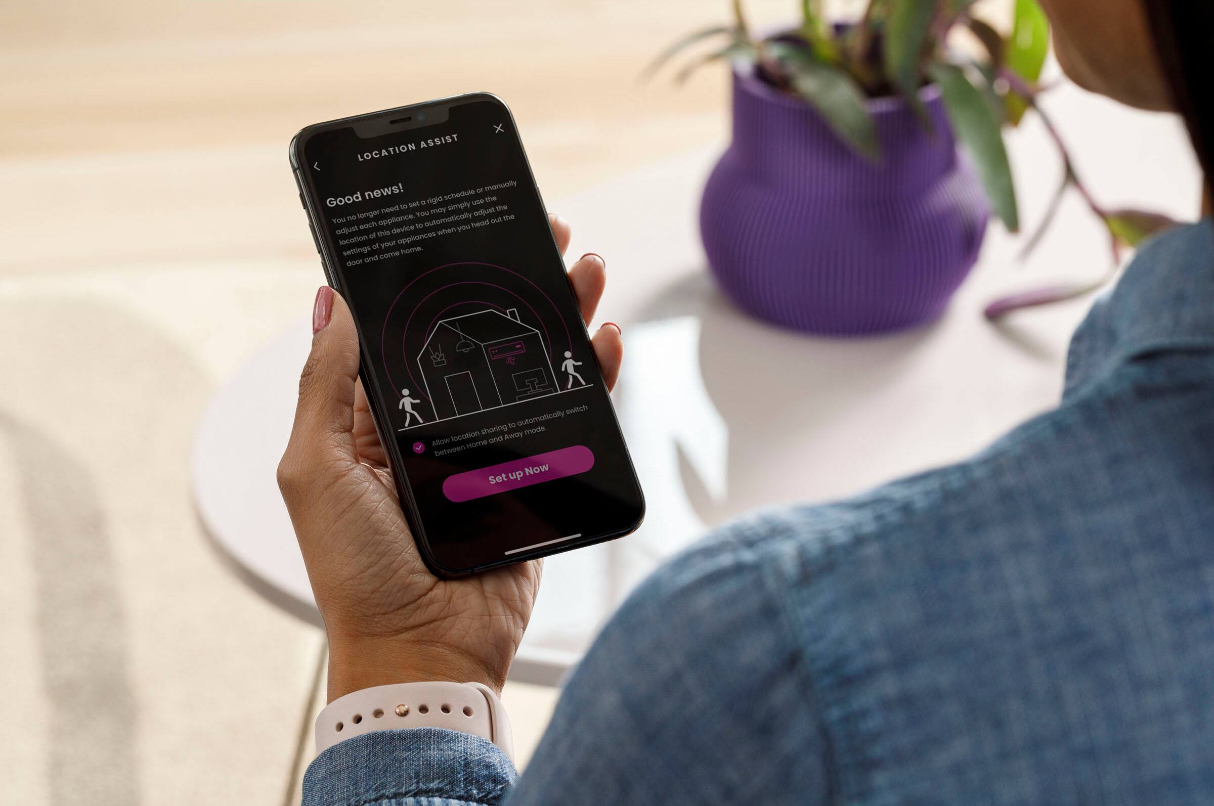 Alt View 12. GE Profile - ClearView 350 Sq. Ft. 8,300 BTU Smart Ultra Quiet Window Air Conditioner - White.