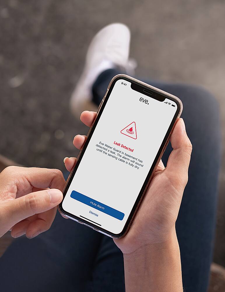 Alt View 13. Eve - Eve Water Guard - Connected Water Leak Detector - White.