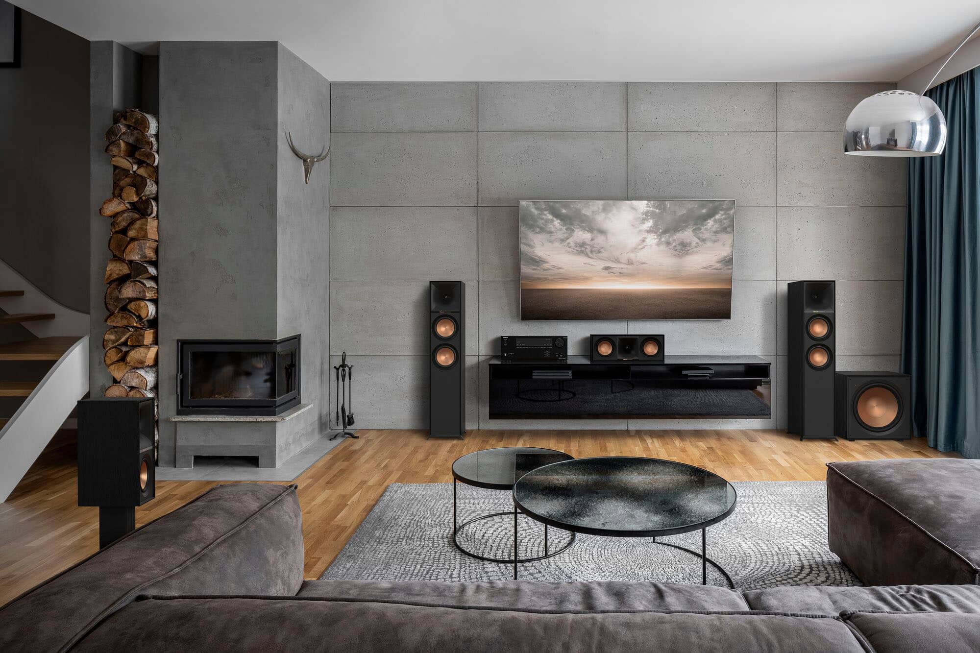 Alt View 11. Klipsch - Reference Series 12" 400W Powered Subwoofer - Black.