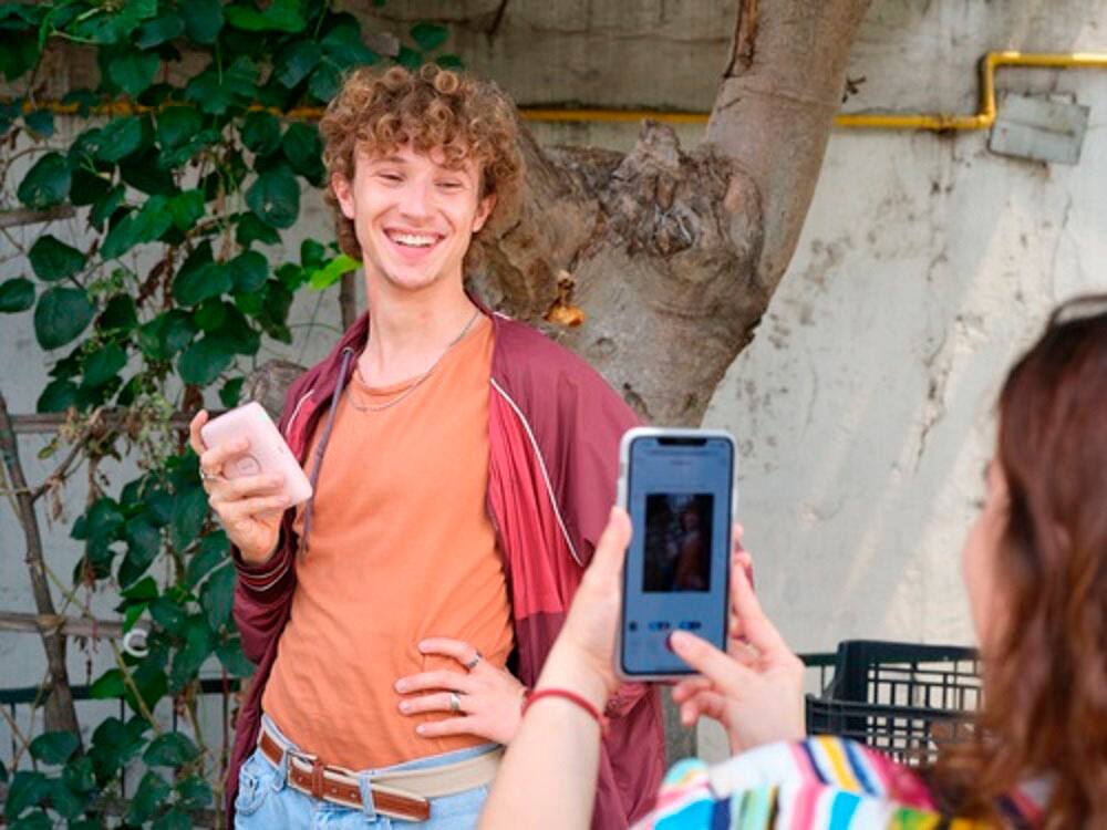 Alt View 24. Fujifilm - Instax Mini Link 2 Wireless Photo Printer - Pink.