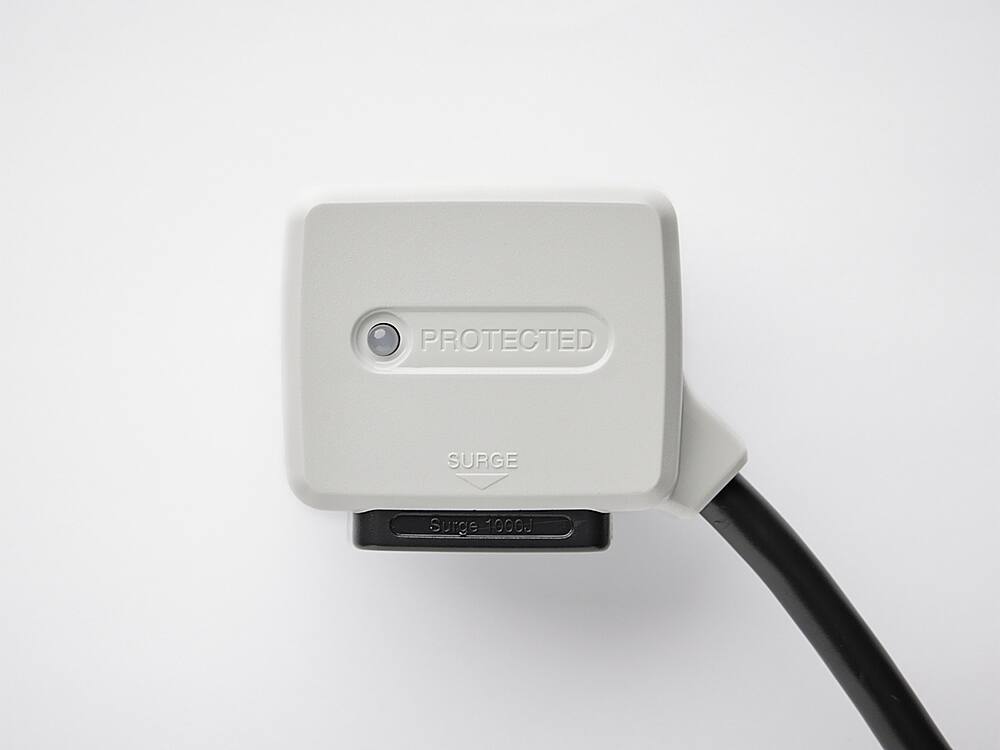 Alt View 1. charg - 2in1 6 Outlet 1000 Joules Surge Protector Strip - Black.
