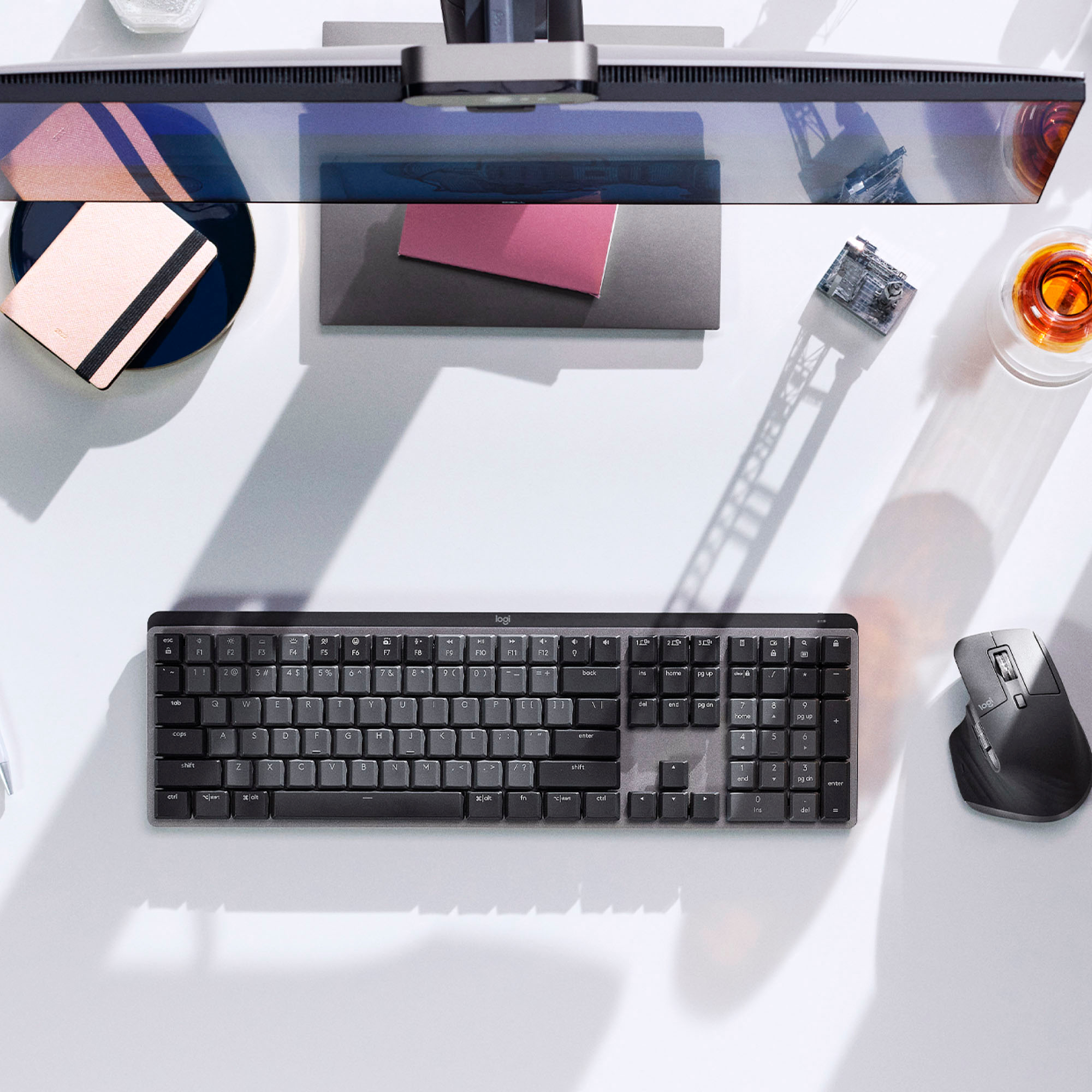 Logitech Launches MX Keys Mini - A New Minimalist Wireless Keyboard -  eTeknix