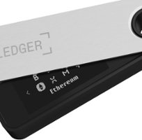 Ledger - Nano S Plus Crypto Hardware Wallet - Front_Zoom